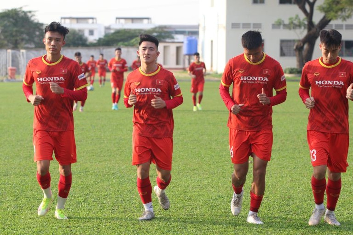 U23 Việt Nam tập buổi đầu ở Campuchia, sẵn sàng đấu Thái Lan - 1 U23 Việt Nam tập buổi đầu ở Campuchia, sẵn sàng đấu Thái Lan - 1