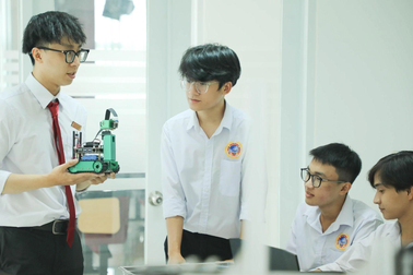 Sinh viên lấy chứng chỉ quốc tế chuyên ngành ngay năm nhất