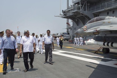 Mỹ-Ấn nhất trí chia sẻ hậu cần quân sự để đối phó Trung Quốc