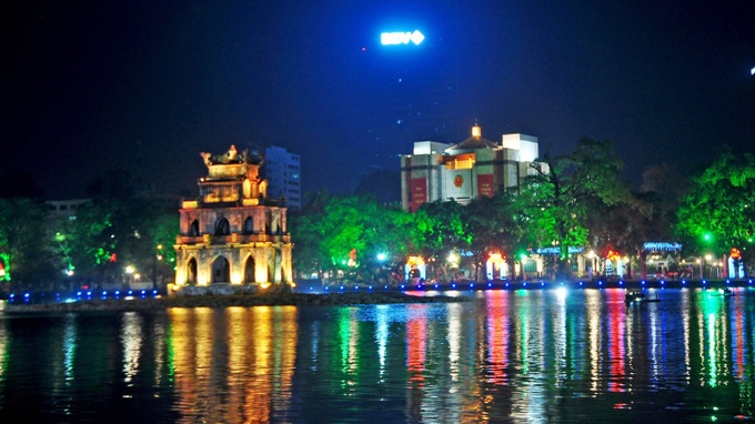 "Hà Nội - Thành phố sáng tạo" và "Hà Nội mừng Đảng, mừng Xuân" - Ảnh 3. "Hà Nội - Thành phố sáng tạo" và "Hà Nội mừng Đảng, mừng Xuân" - Ảnh 3.