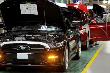 Ế ẩm, Ford tạm dừng sản xuất xe Mustang