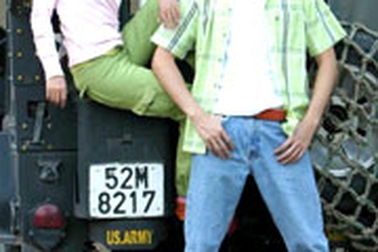 Ca sĩ đóng phim - Đua nhau rẽ lối