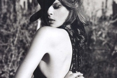 Gặp lại “viên kẹo ngọt” Elise Crombez