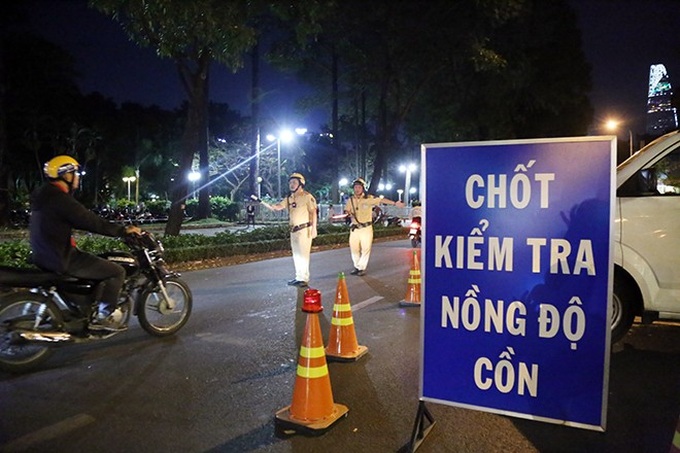 di-xe-dap-vi-pham-nong-do-con-se-bi-phat-toi-600000-dong-20230130103548