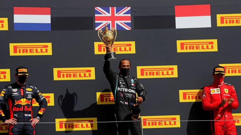 British GP 2020: Gay cấn tột độ, Lewis Hamilton lê lết cán đích - 13 British GP 2020: Gay cấn tột độ, Lewis Hamilton lê lết cán đích - 13