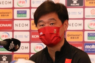 Chốt tương lai của HLV Trung Quốc sau trận thua trước tuyển Việt Nam