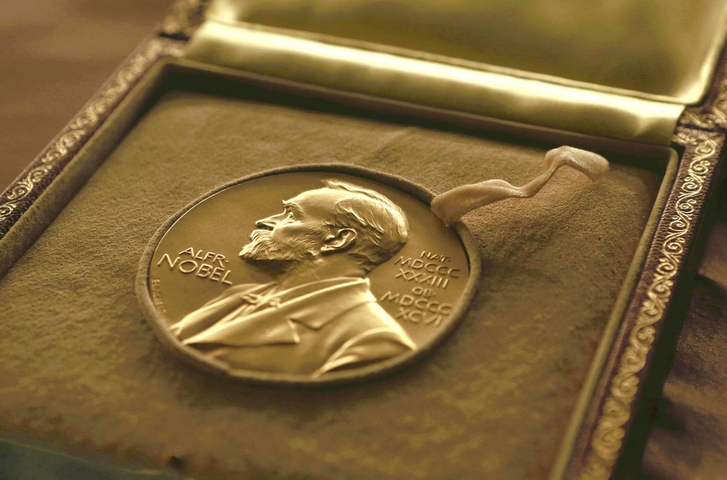 Bất lực trong việc dự đoán chủ nhân của giải Nobel Văn học 2023 - 2 Bất lực trong việc dự đoán chủ nhân của giải Nobel Văn học 2023 - 2