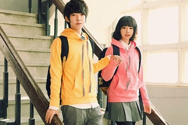 Có nên “oang oang” chuyện tình yêu trong lớp?