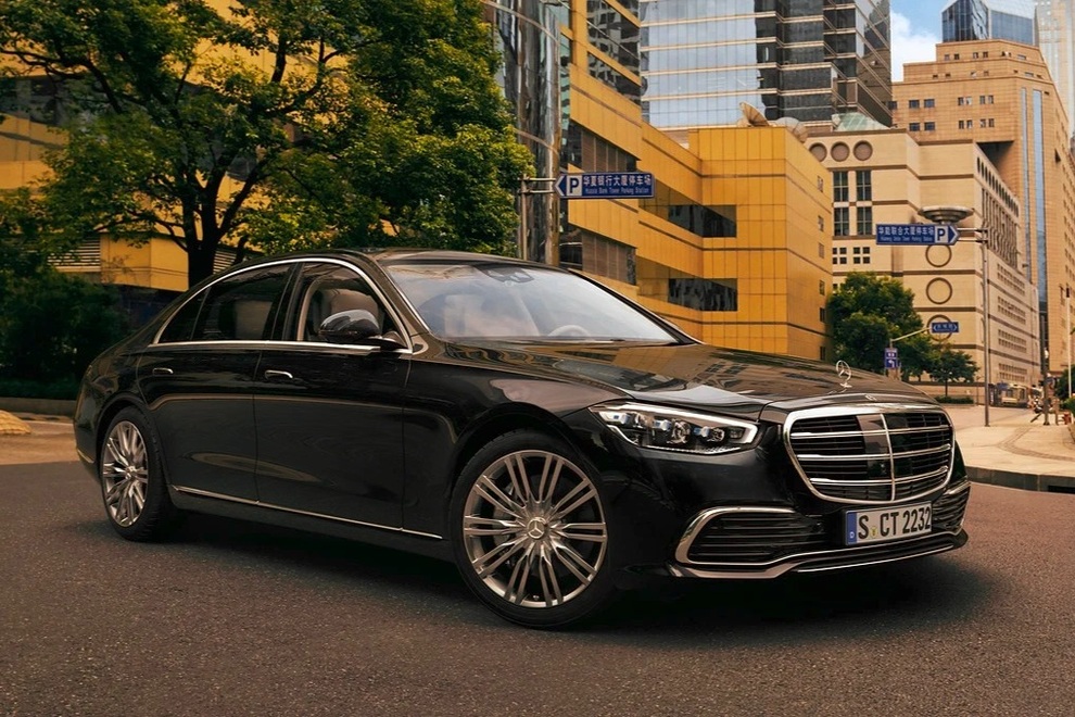 Mercedes-Benz S-Class mới nhập khẩu về Việt Nam, giá từ 5,2 tỷ đồng - 1 Mercedes-Benz S-Class mới nhập khẩu về Việt Nam, giá từ 5,2 tỷ đồng - 1