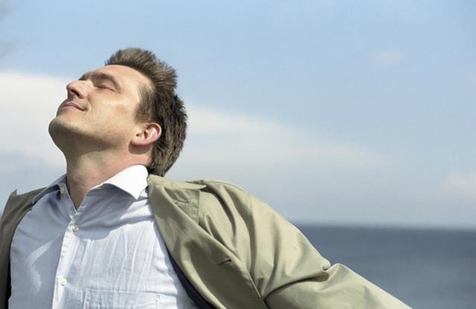 Năm dấu hiệu khi hút thuốc cảnh báo ung thư phổi xuất hiện - 4