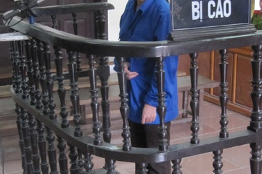 Nông dân lừa đảo gần 1 tỷ đồng, lĩnh án 12 năm tù