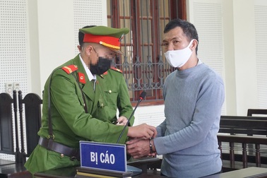 Mua bán gần 1 tỉ đồng ma túy, thầy giáo vùng biên nói bị lợi dụng