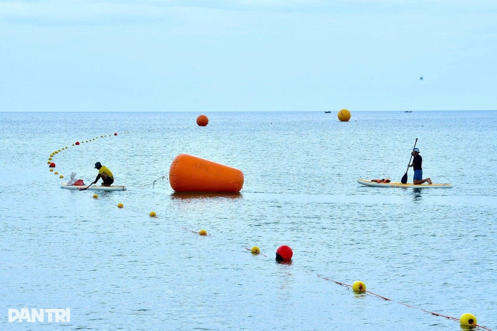 VĐV thích thú trải nghiệm đường bơi thử ở giải Aqua Warriors Quảng Trị - 3 VĐV thích thú trải nghiệm đường bơi thử ở giải Aqua Warriors Quảng Trị - 3