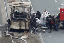 Xe buýt bốc cháy dữ dội, 45 người chết ở Bulgaria