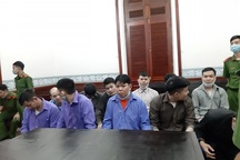 Dàn cảnh bán dâm để trộm hàng trăm điện thoại