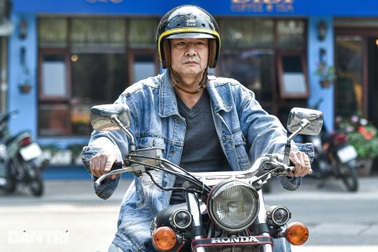 NSƯT Võ Hoài Nam tuổi U60: Thích mặc đồ cũ, tự nhận mình… giàu có