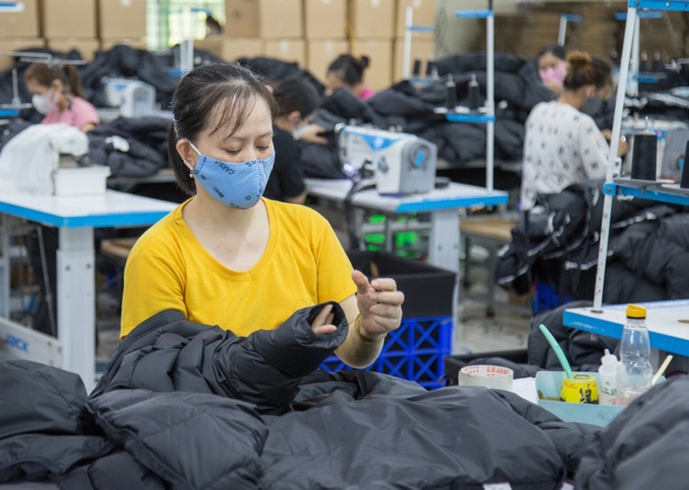 Lao động nữ khi mang thai, ngày đèn đỏ được hưởng chế độ đặc biệt gì? - 1 Lao động nữ khi mang thai, ngày đèn đỏ được hưởng chế độ đặc biệt gì? - 1