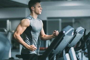 Ai có nguy cơ đột quỵ khi tập gym?