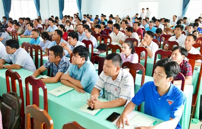 Học viên tham dự lớp tập huấn. Ảnh baotravinh.vn