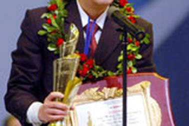 Cú “đúp” của chàng trai đất cảng