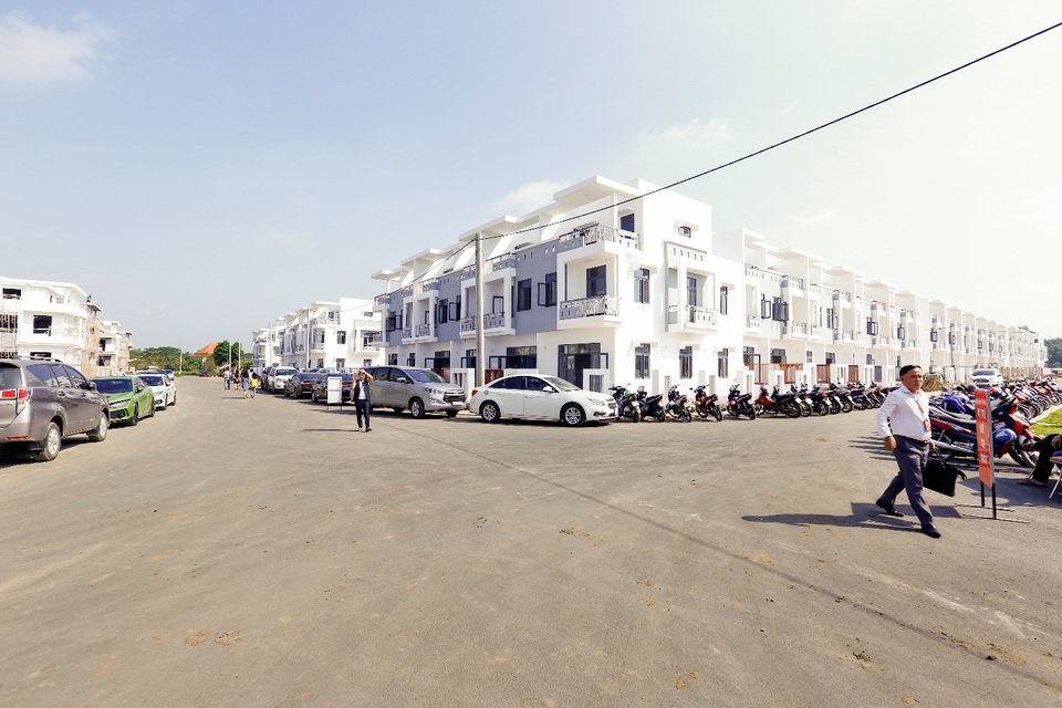 Điều chỉnh giá đất Đồng Nai: Ai được hưởng lợi? - 1 Điều chỉnh giá đất Đồng Nai: Ai được hưởng lợi? - 1