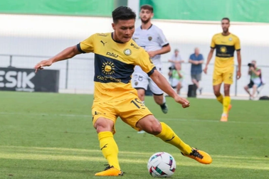 Quang Hải thi đấu 90 phút ở giải hạng 5 Pháp