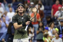 US Open: Tsitsipas đánh bại Murray sau gần 5 giờ "mướt mồ hôi"