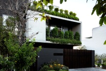 Căn biệt thự có phòng khách đặc biệt với 2 mặt tiền ở Đà Nẵng