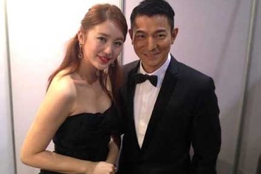 “Thái tử phi” Yoon Eun Hye đẹp đôi bên Lưu Đức Hoa