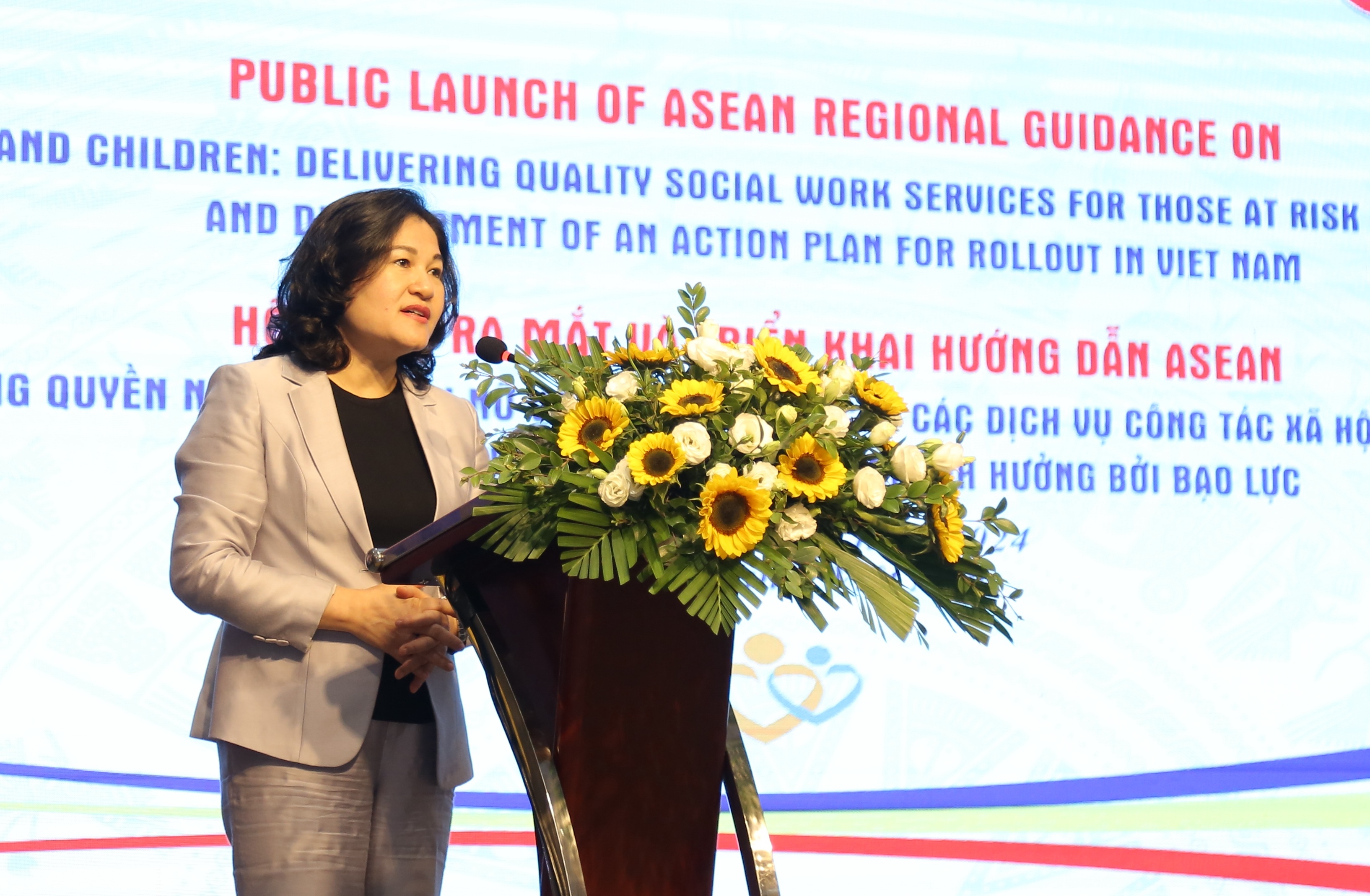 View - Hướng dẫn ASEAN về tăng cường quyền năng cho phụ nữ và trẻ em | Báo Dân trí