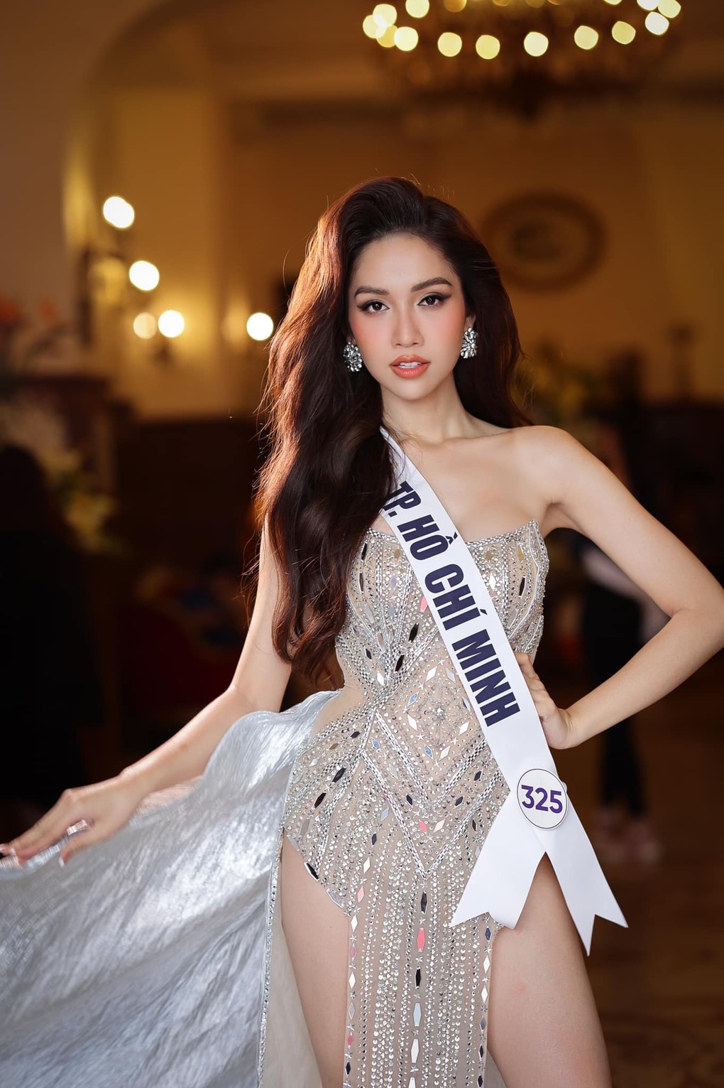 Đỗ Nhật Hà tiết lộ lý do mặc lại váy đêm chung kết Hoa hậu Hoàn vũ Việt Nam - 6 Đỗ Nhật Hà tiết lộ lý do mặc lại váy đêm chung kết Hoa hậu Hoàn vũ Việt Nam - 6