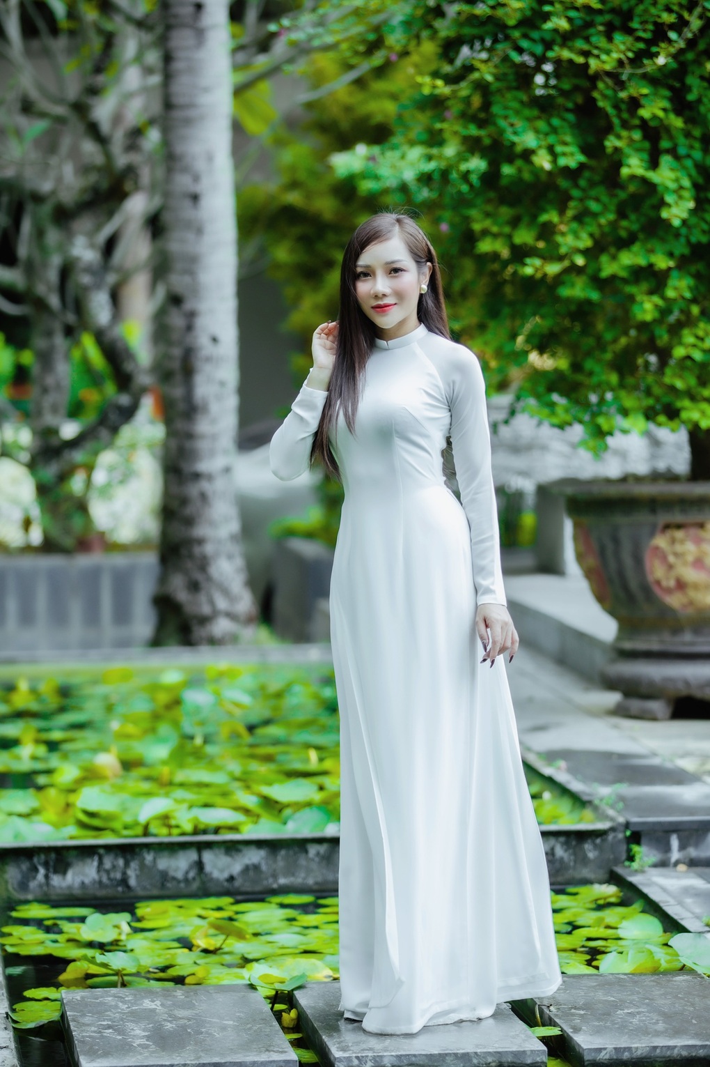 Á quân Sao Mai Hồng Hạnh luôn nhớ về trường cũ - 1 Á quân Sao Mai Hồng Hạnh luôn nhớ về trường cũ - 1