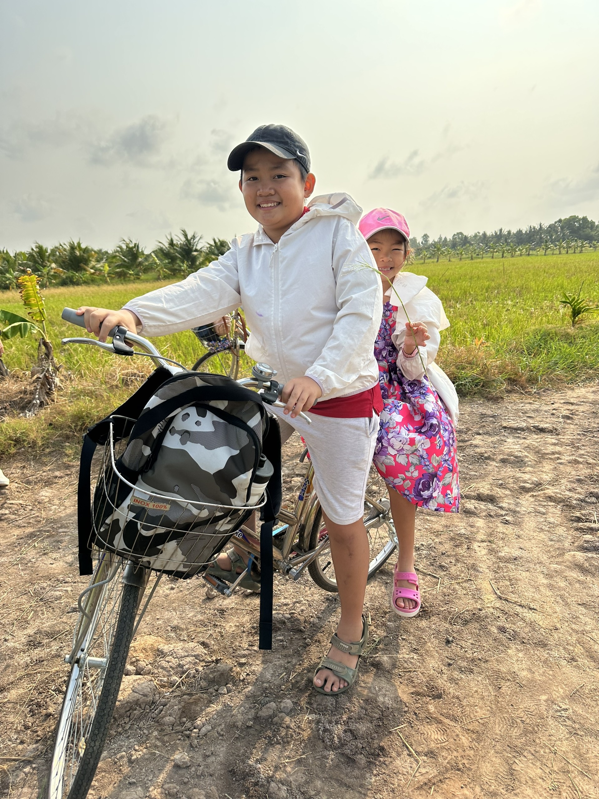 Hi hữu: Bé gái 7 tuổi ở TPHCM 4 lần chinh phục đường chạy cự ly 21km - 4 Hi hữu: Bé gái 7 tuổi ở TPHCM 4 lần chinh phục đường chạy cự ly 21km - 4