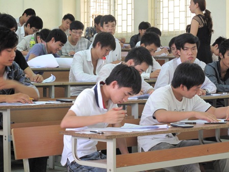 Những trường cuối cùng công bố điểm chuẩn NV2 