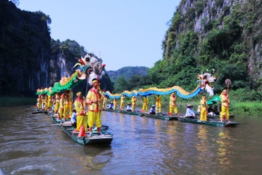 Mãn nhãn sắc vàng Tam Cốc trong tuần lễ du lịch Ninh Bình