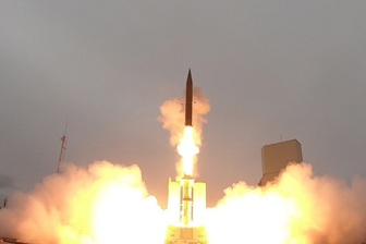 Chuyên gia cảnh báo cuộc chạy đua vũ trang hạt nhân mới trên thế giới