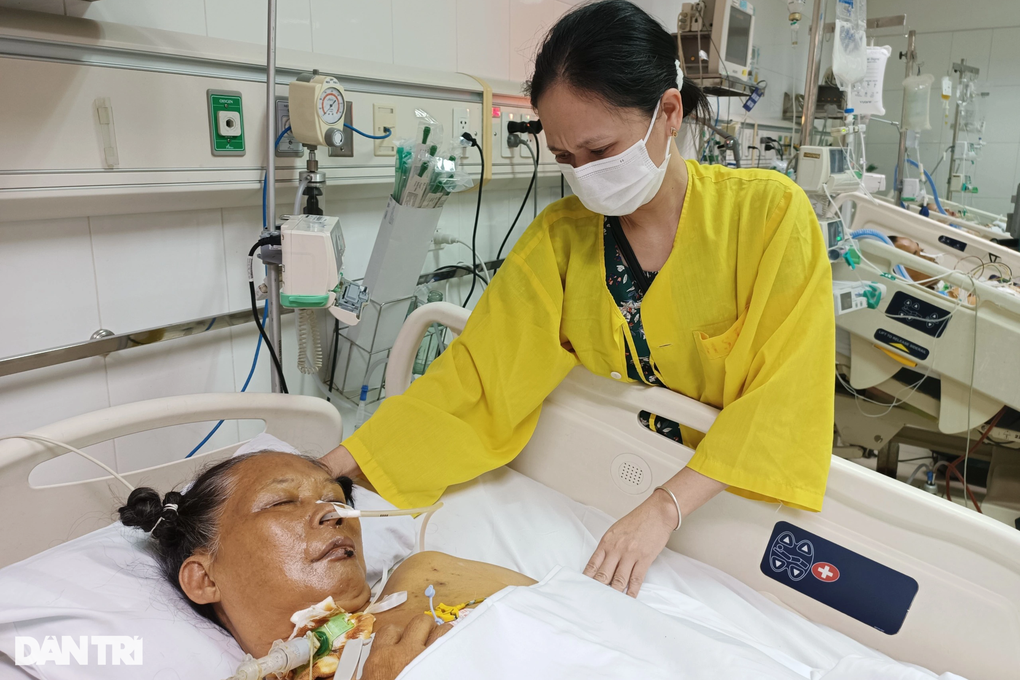 Bác sĩ BV Việt Đức kêu gọi cứu tính mạng người đàn bà nghèo khổ suy đa tạng - 6 Bác sĩ BV Việt Đức kêu gọi cứu tính mạng người đàn bà nghèo khổ suy đa tạng - 6
