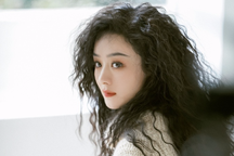 Triệu Lệ Dĩnh lộ diện xinh đẹp sau thời gian "ở ẩn", sự nghiệp khởi sắc