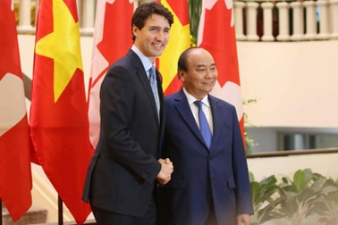 Lễ đón chính thức Thủ tướng Canada tại Phủ Chủ tịch