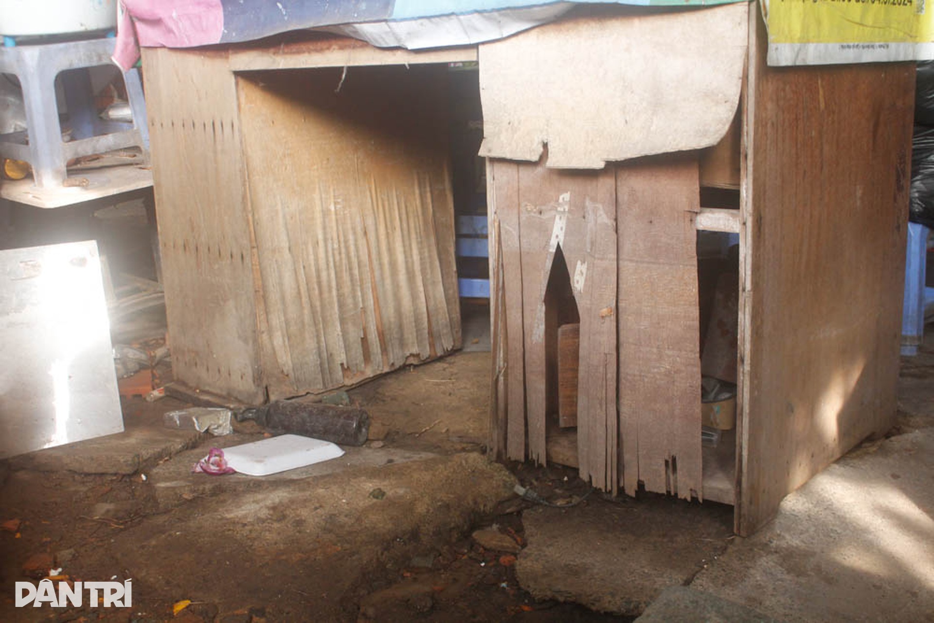 Người dân bán đảo Thanh Đa kiệt sức, tài sản hư hại do triều cường ở TPHCM - 3