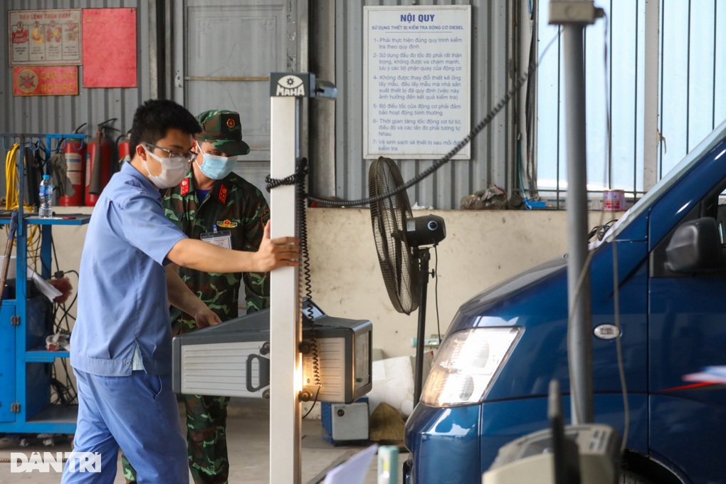 Xem kiểm định viên quân sự hỗ trợ trung tâm đăng kiểm xe cơ giới ở Hà Nội - 9 Xem kiểm định viên quân sự hỗ trợ trung tâm đăng kiểm xe cơ giới ở Hà Nội - 9