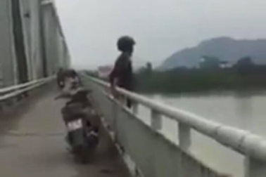 Nam thanh niên gieo mình xuống sông Lam tự vẫn