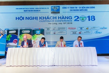 Đệm than hoạt tính Charcoal tính năng vượt trội, chinh phục đỉnh cao chất lượng