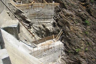 Chậm khắc phục sự cố sau lũ, đập thủy điện đối mặt nhiều rủi ro