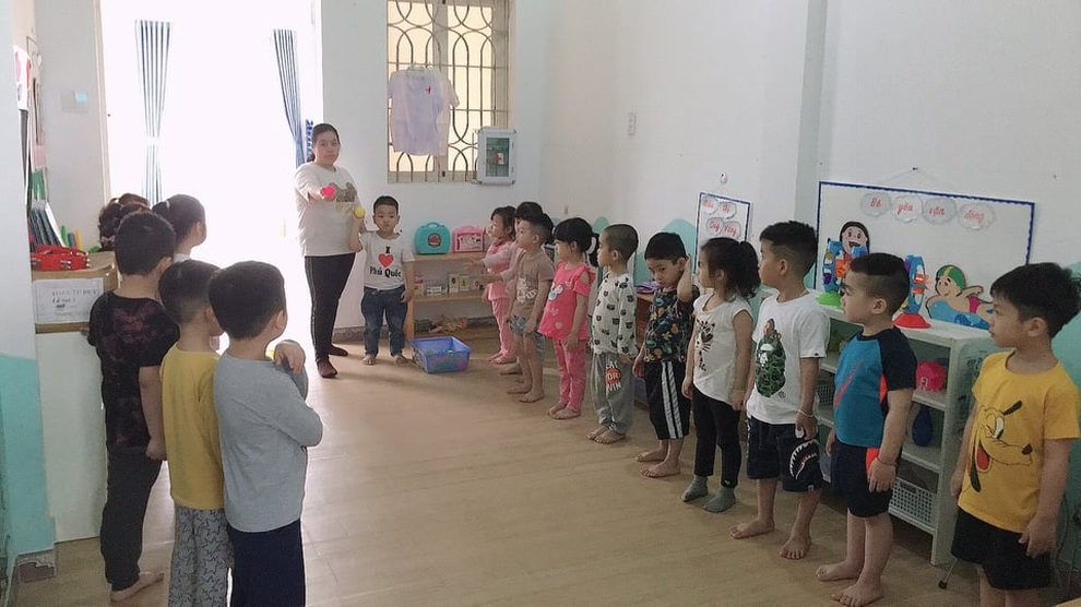 Gặp khó thời Covid-19, giáo viên mầm non mong sớm nhận được hỗ trợ - 1 Gặp khó thời Covid-19, giáo viên mầm non mong sớm nhận được hỗ trợ - 1