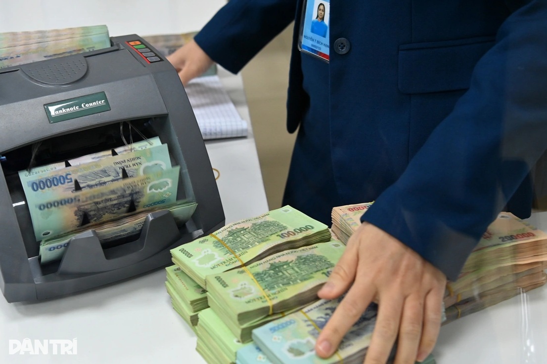 Thông tin chính thức về cách nhận quà 100.000 đồng dịp Quốc khánh - 1