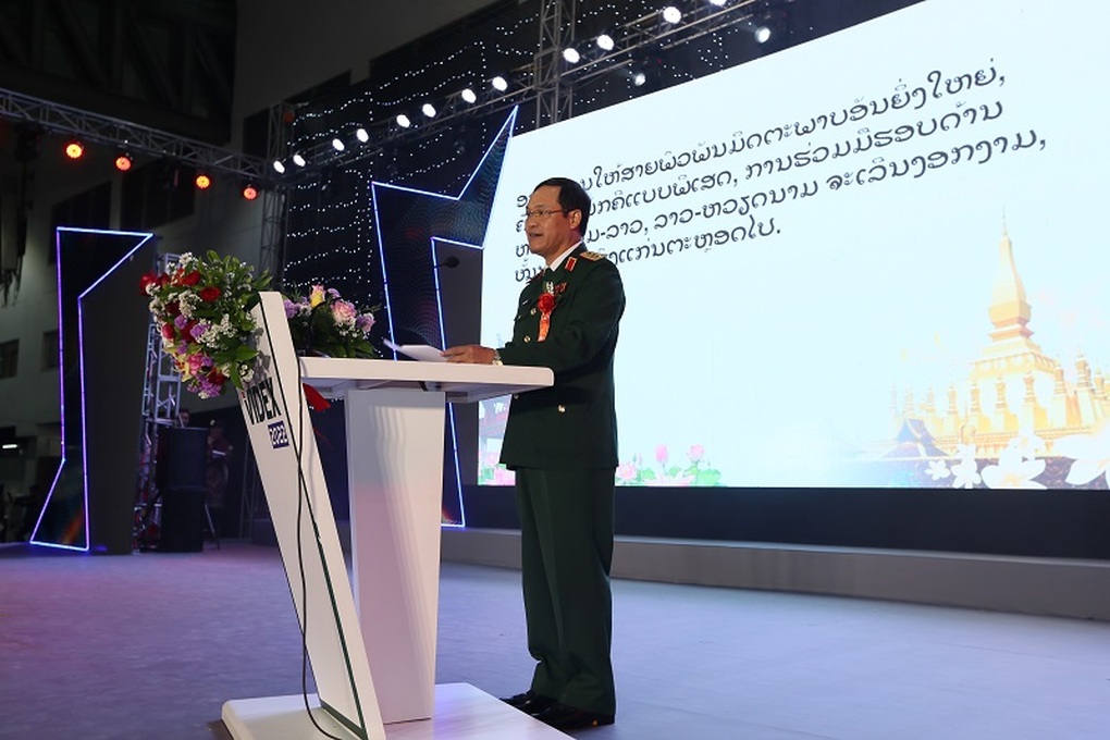 Hàng trăm doanh nghiệp tham gia hội chợ triển lãm Việt - Lào - 1 Hàng trăm doanh nghiệp tham gia hội chợ triển lãm Việt - Lào - 1