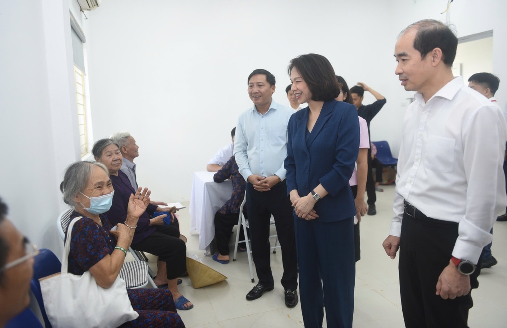 Hà Nội sẽ khám miễn phí cho người dân ít nhất mỗi năm 1 lần - 1