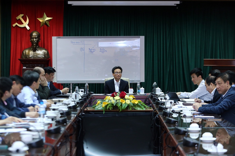 “Khoanh vùng hẹp quá không an toàn, còn rộng quá lại không an dân” - 1 “Khoanh vùng hẹp quá không an toàn, còn rộng quá lại không an dân” - 1