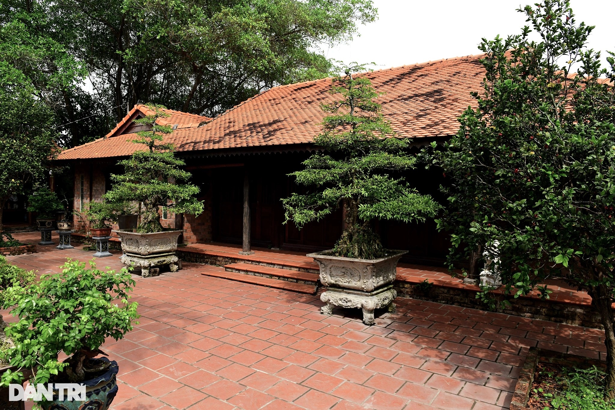 Khu nhà cổ mang kiến trúc Nam bộ xưa trị giá hơn 20 tỷ đồng ở Sài Gòn - 2 Khu nhà cổ mang kiến trúc Nam bộ xưa trị giá hơn 20 tỷ đồng ở Sài Gòn - 2